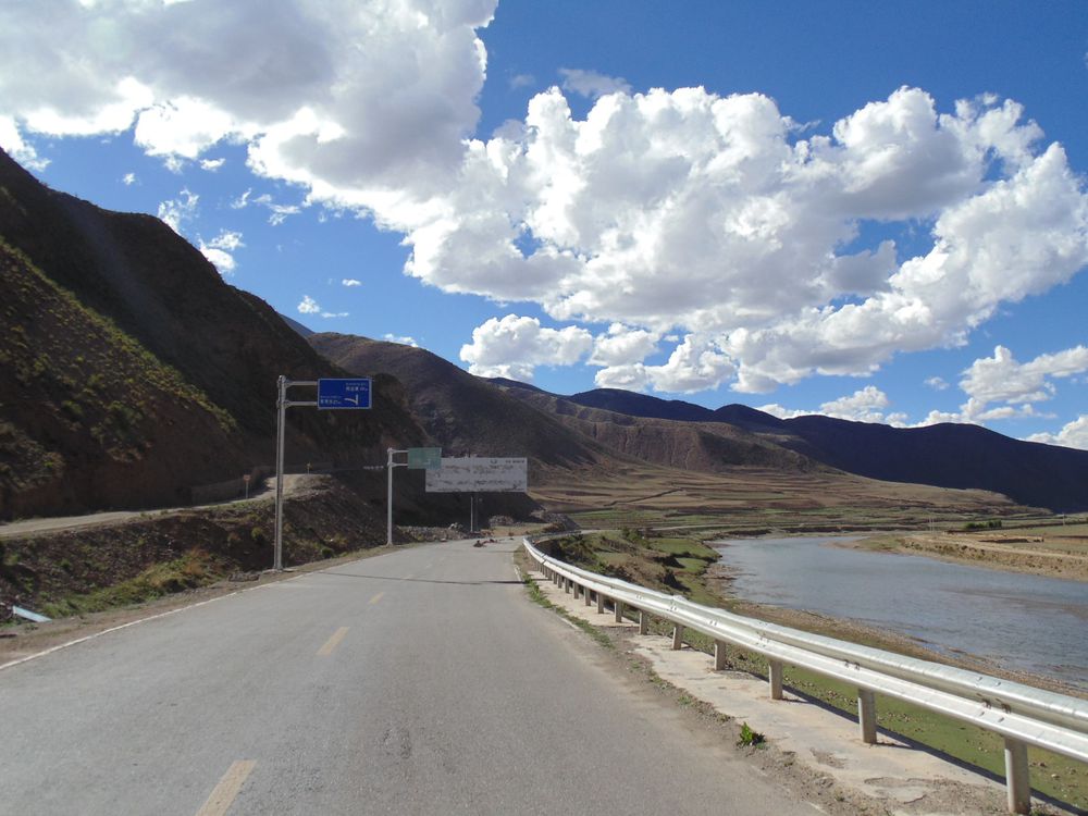 昆山出口越南货运代理就找昆山邦达国际货运